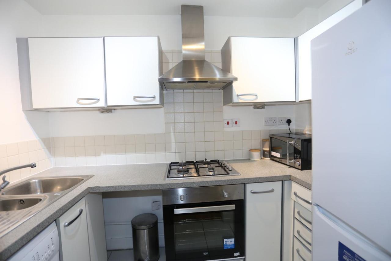 Lovely View 2 Beds 2 Bath Apartment, לונדון מראה חיצוני תמונה